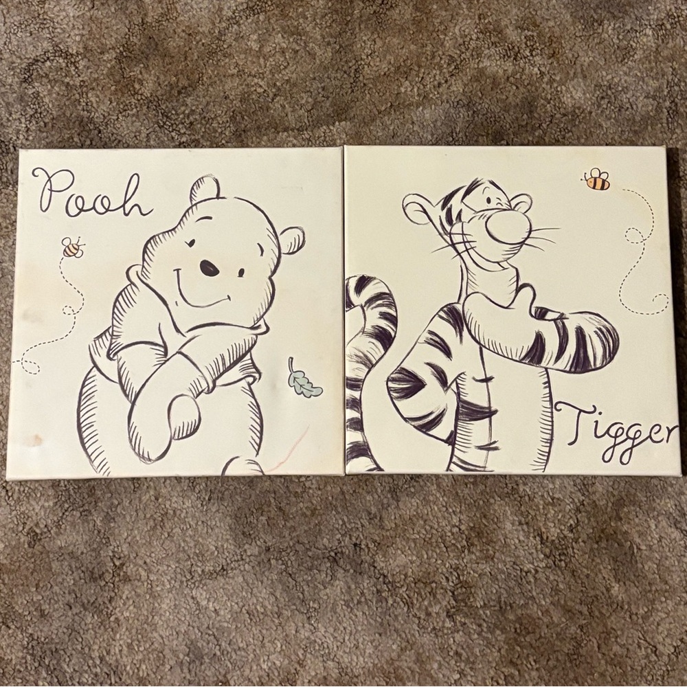 Winnie the Pooh and Tigger Wall Decor